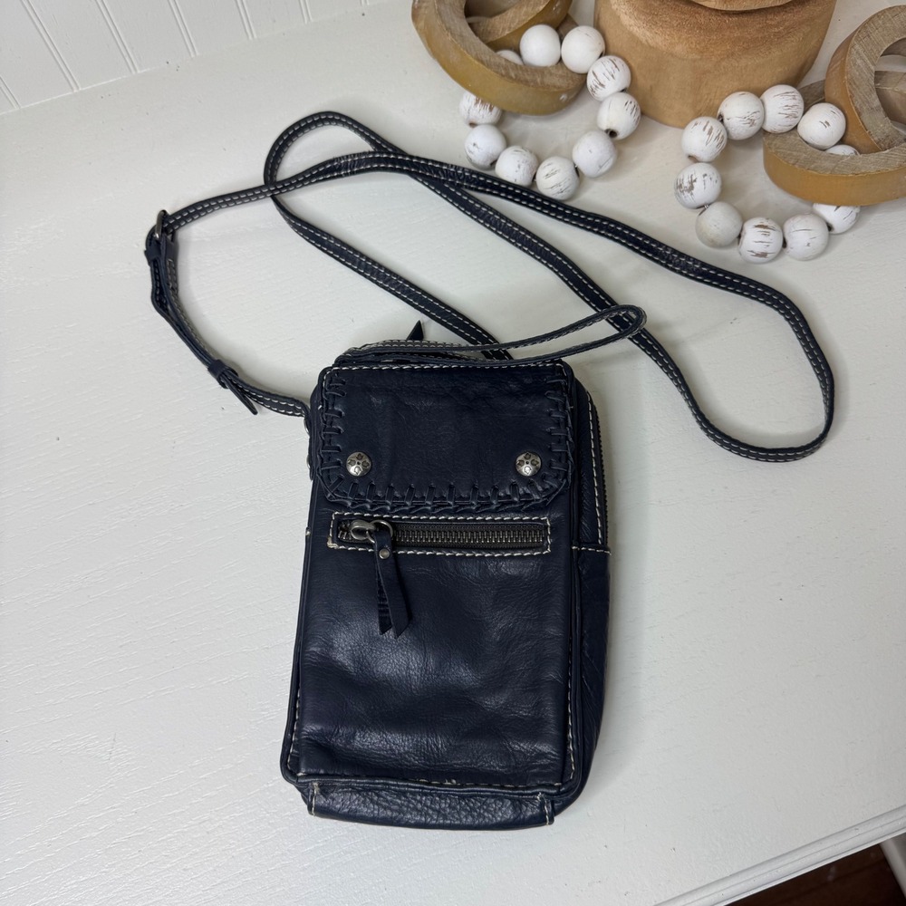 Patricia Nash Navy Leather Whipstitch Crossbody Phone Bag Wallet Wristlet